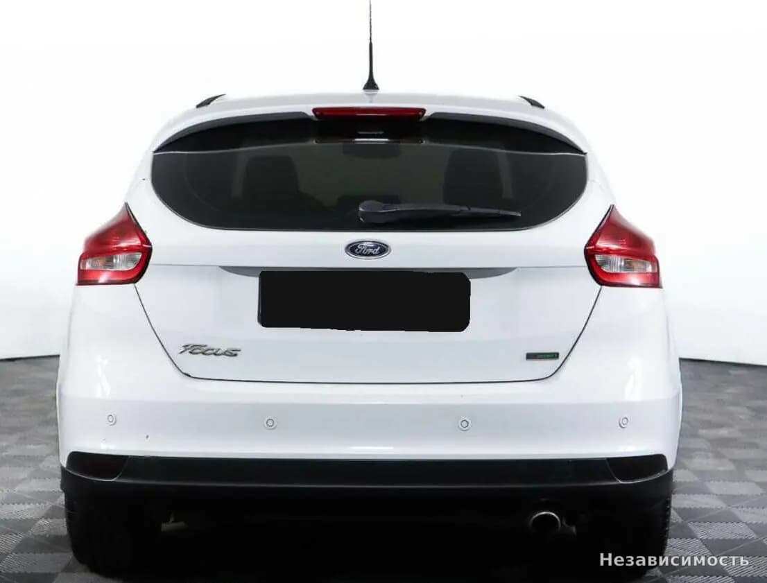 Ford Focus 2015 с пробегом — фото 6