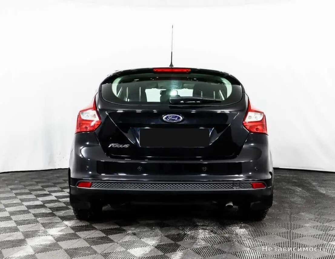 Ford Focus 2014 с пробегом — фото 6