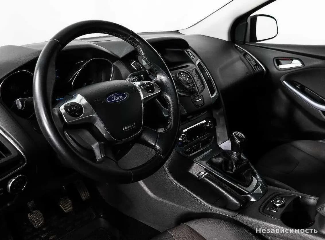 Ford Focus 2014 с пробегом — фото 9