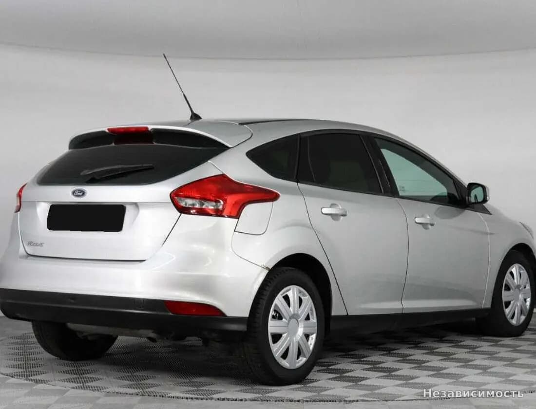 Ford Focus 2016 с пробегом — фото 3