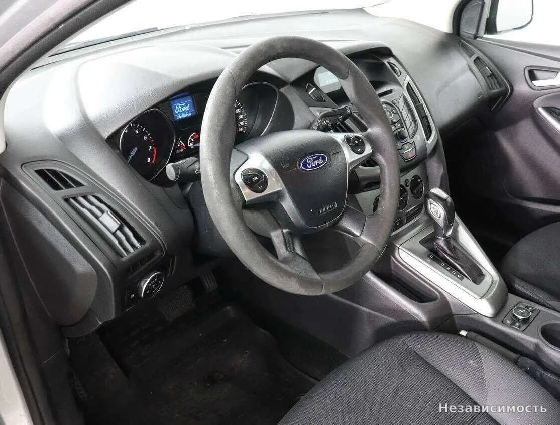 Ford Focus 2014 с пробегом — фото 5