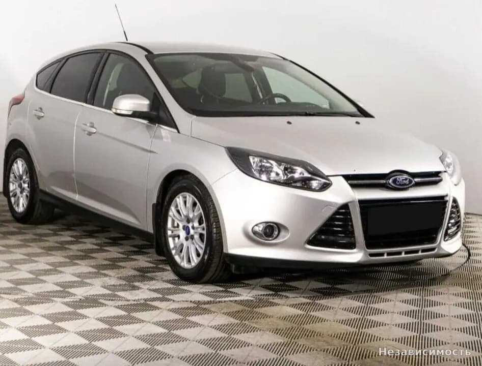 Ford Focus 2013 с пробегом — фото 3