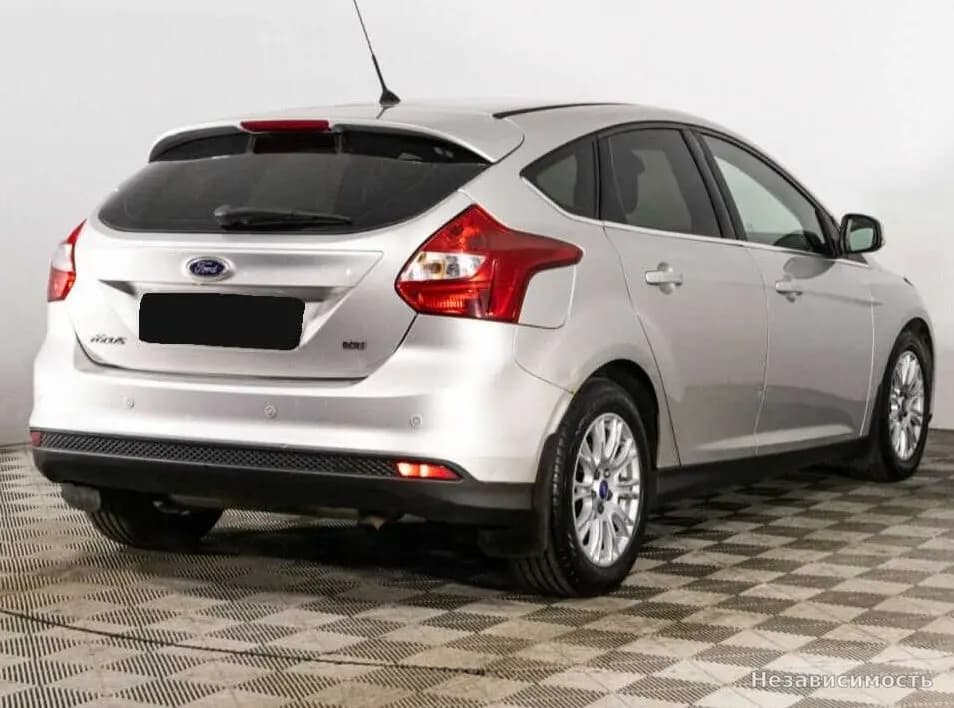 Ford Focus 2013 с пробегом — фото 5