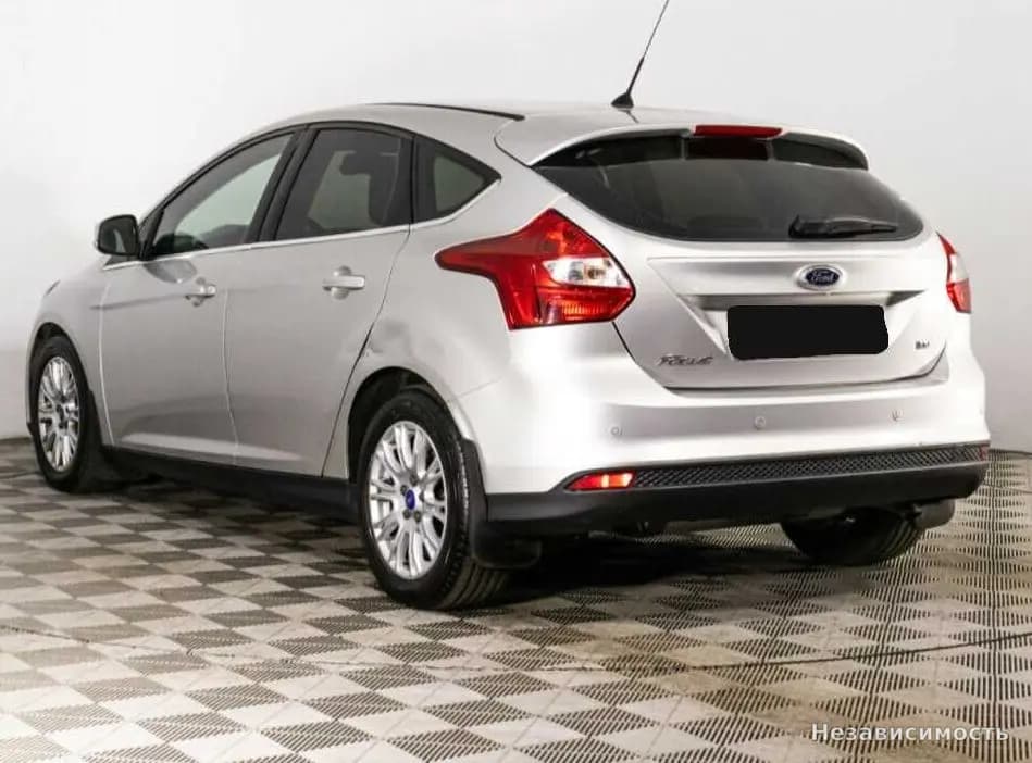 Ford Focus 2013 с пробегом — фото 7