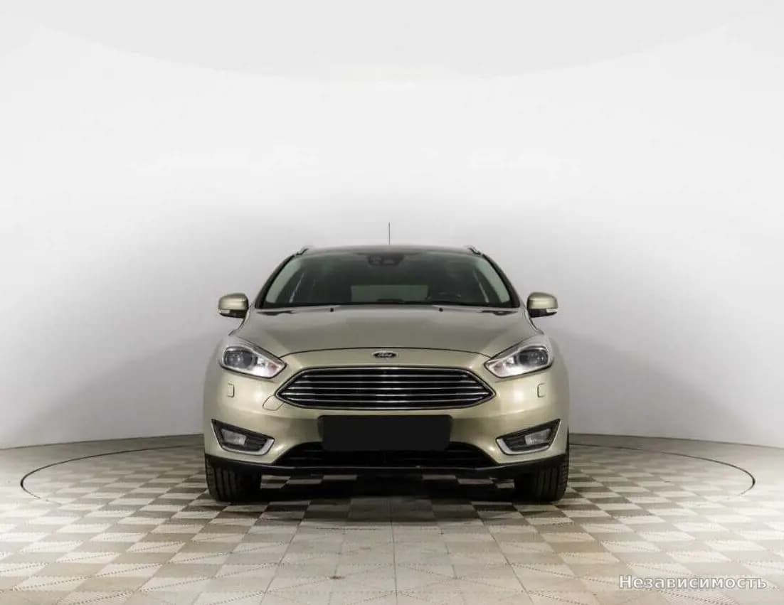 Ford Focus 2015 с пробегом — фото 2