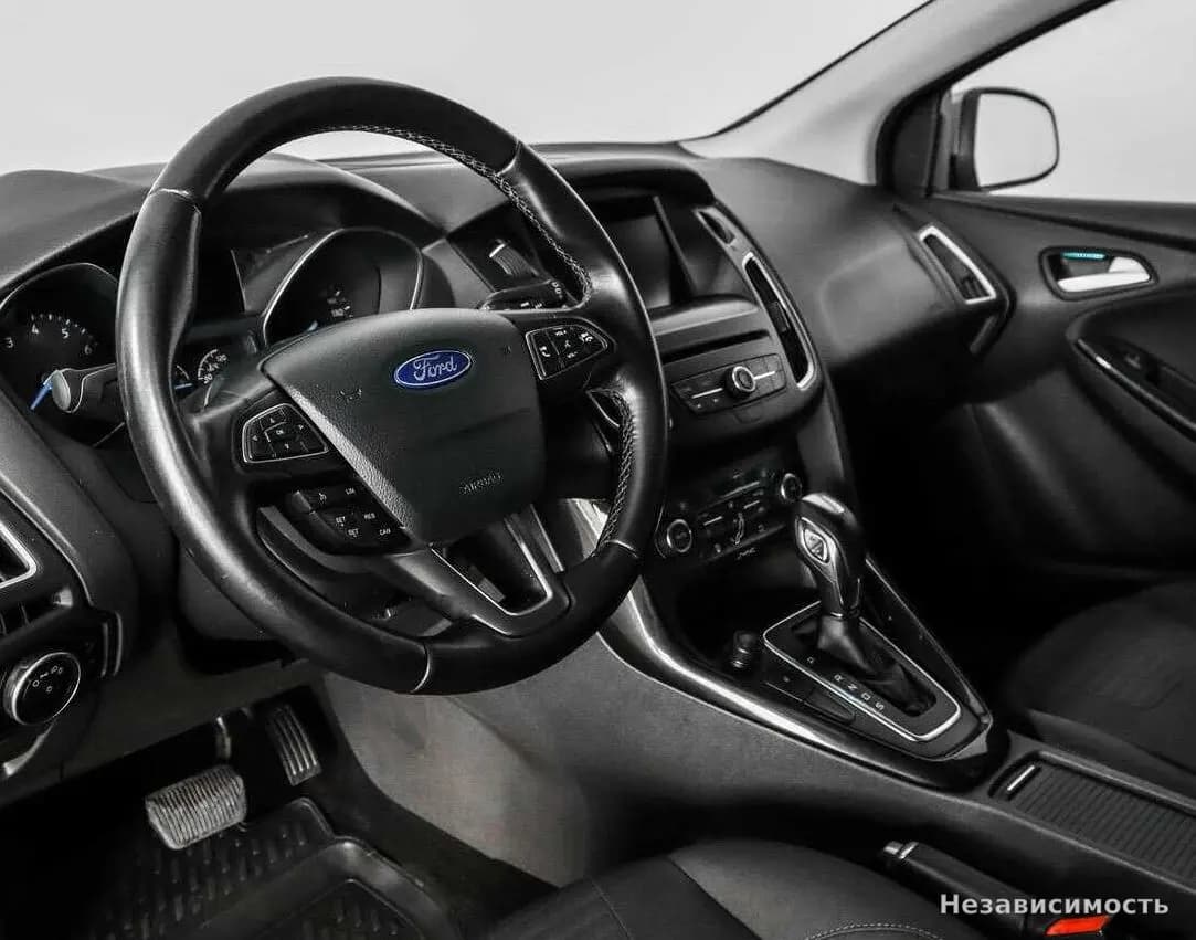 Ford Focus 2015 с пробегом — фото 9