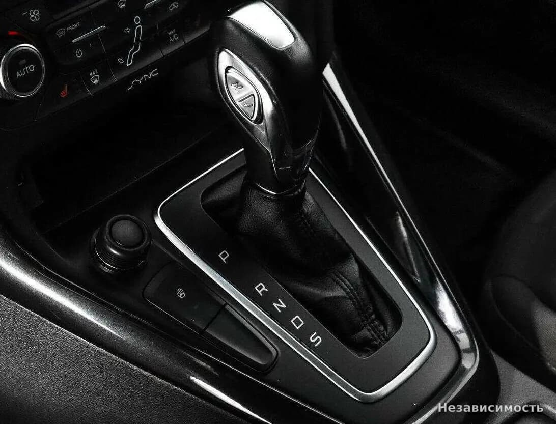 Ford Focus 2015 с пробегом — фото 10