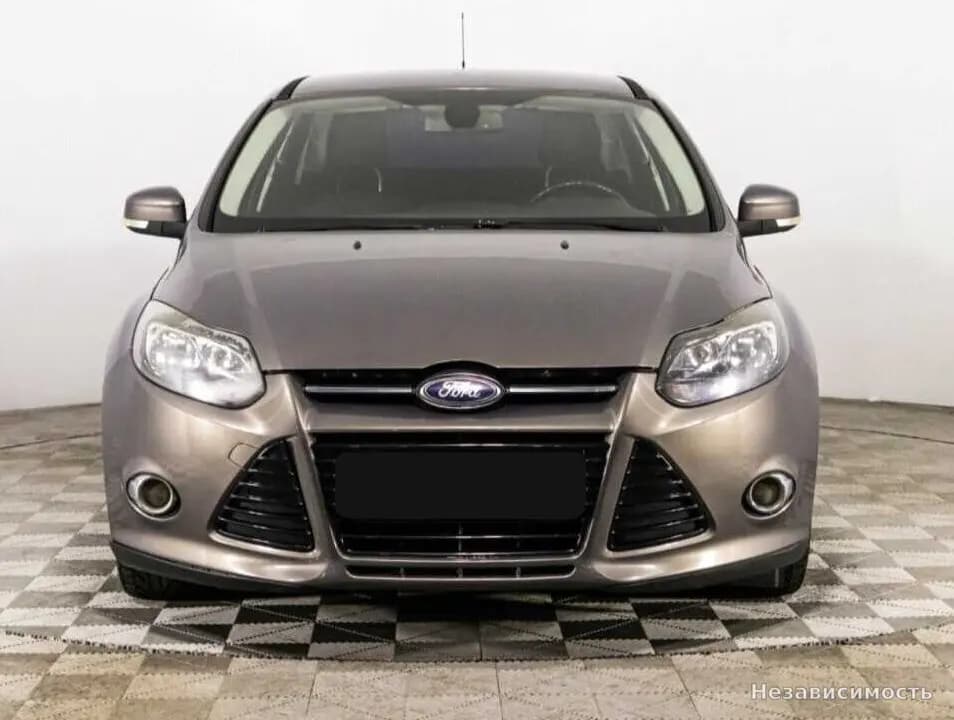 Ford Focus 2012 с пробегом — фото 2