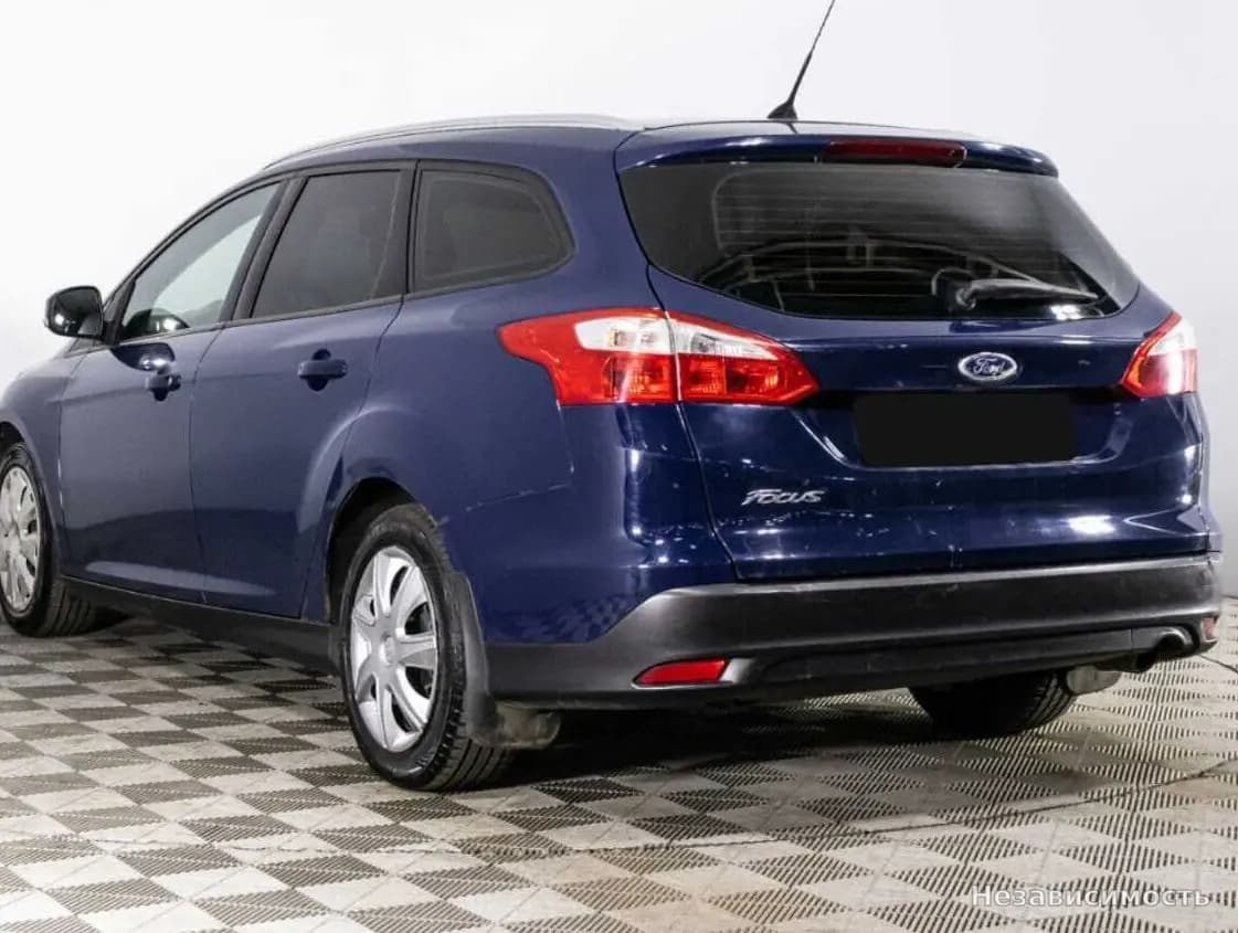 Ford Focus 2013 с пробегом — фото 7
