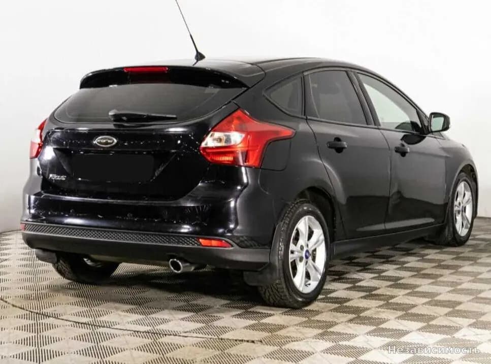 Ford Focus 2014 с пробегом — фото 5