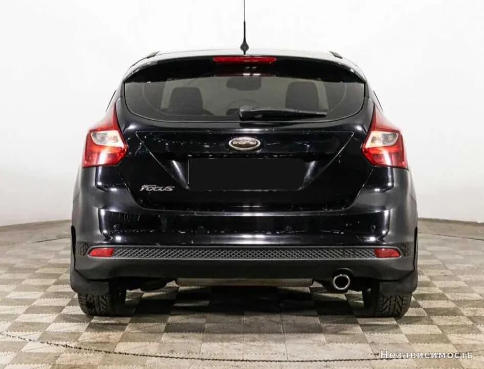 Ford Focus 2014 с пробегом — фото 6