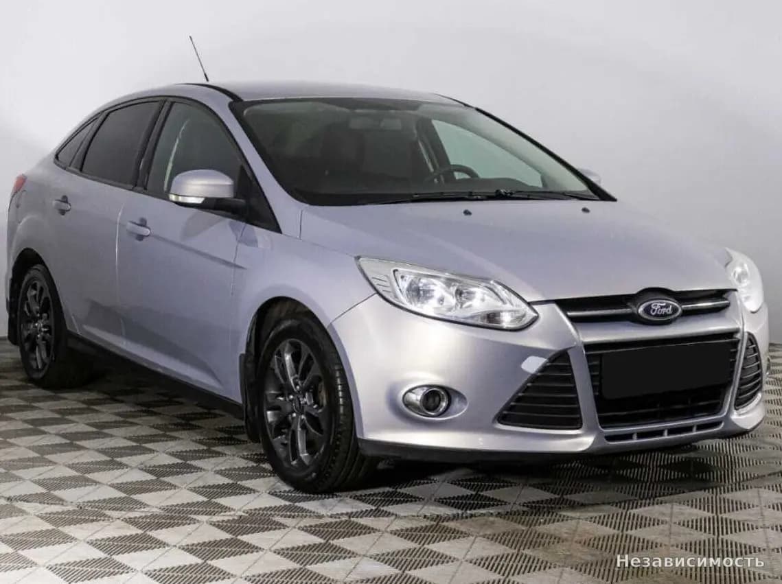 Ford Focus 2012 с пробегом — фото 3