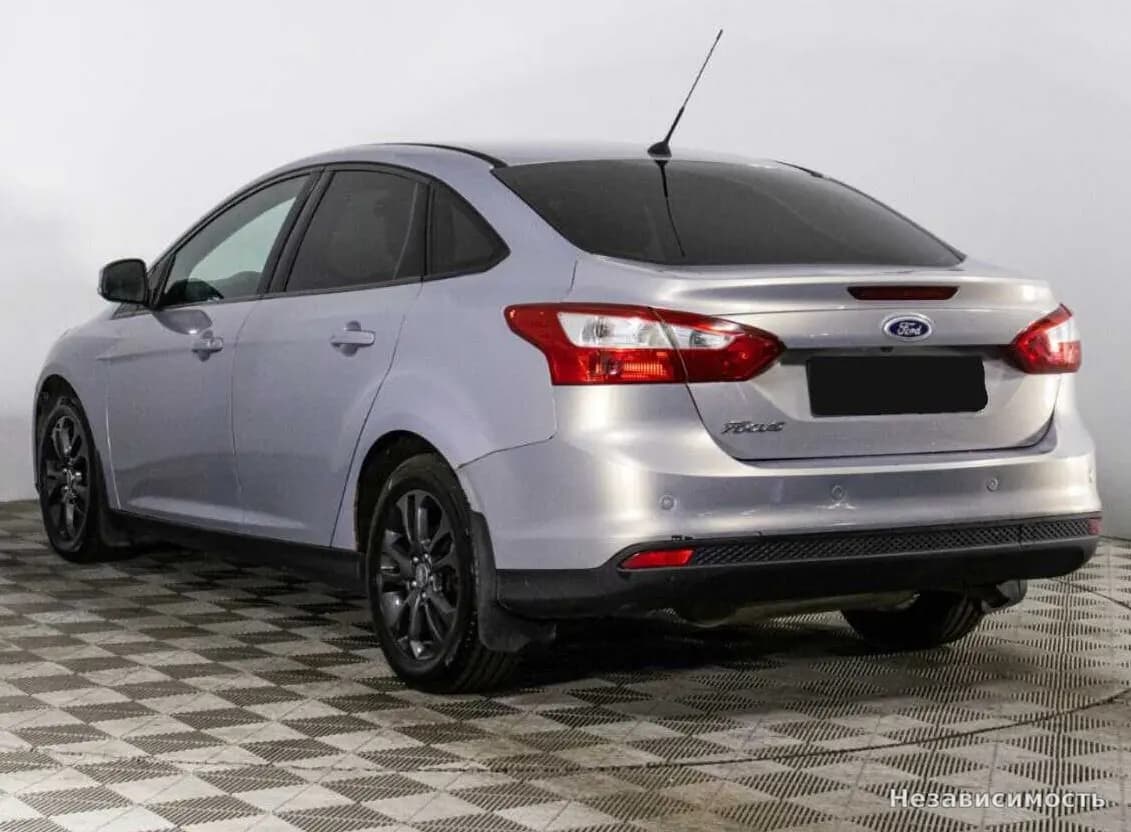 Ford Focus 2012 с пробегом — фото 7
