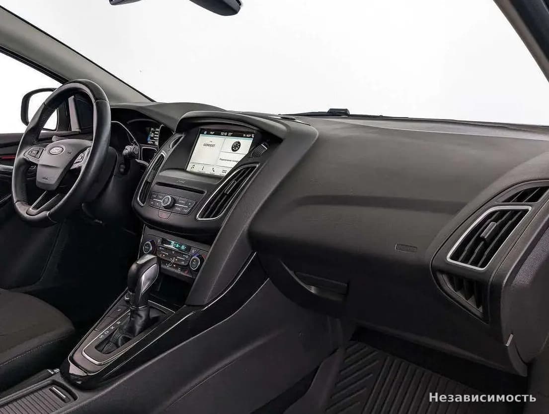 Ford Focus 2018 с пробегом — фото 9