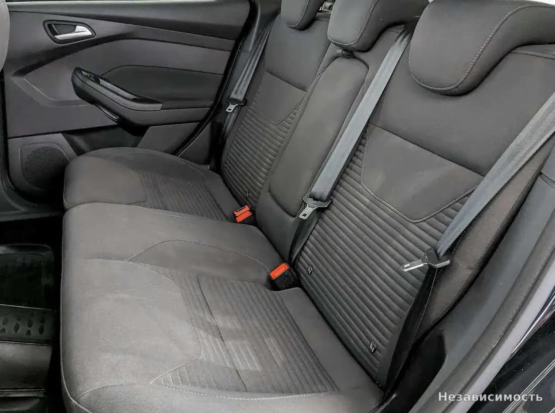 Ford Focus 2015 с пробегом — фото 10