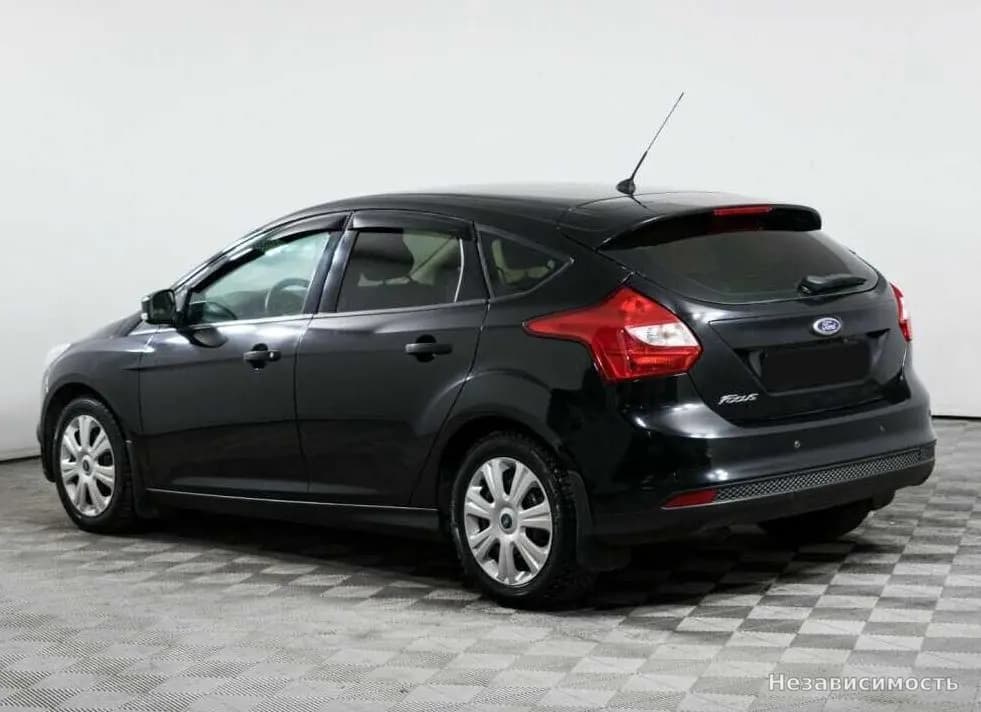 Ford Focus 2013 с пробегом — фото 6
