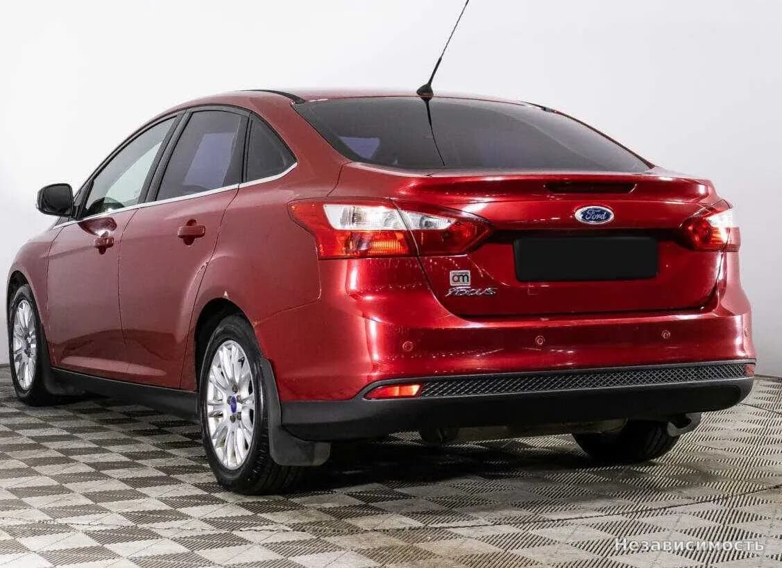 Ford Focus 2013 с пробегом — фото 7