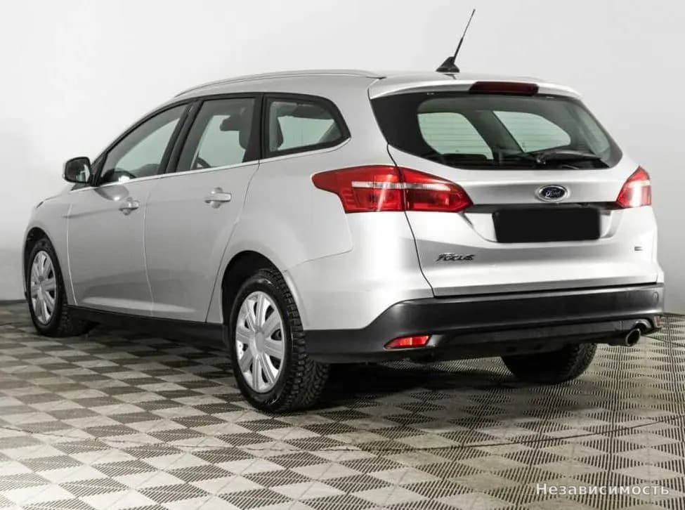 Ford Focus 2017 с пробегом — фото 7