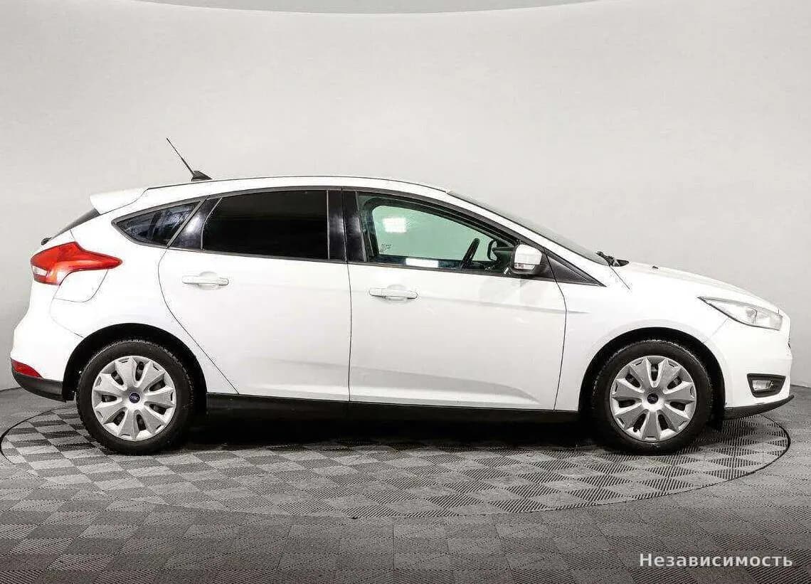 Ford Focus 2017 с пробегом — фото 4