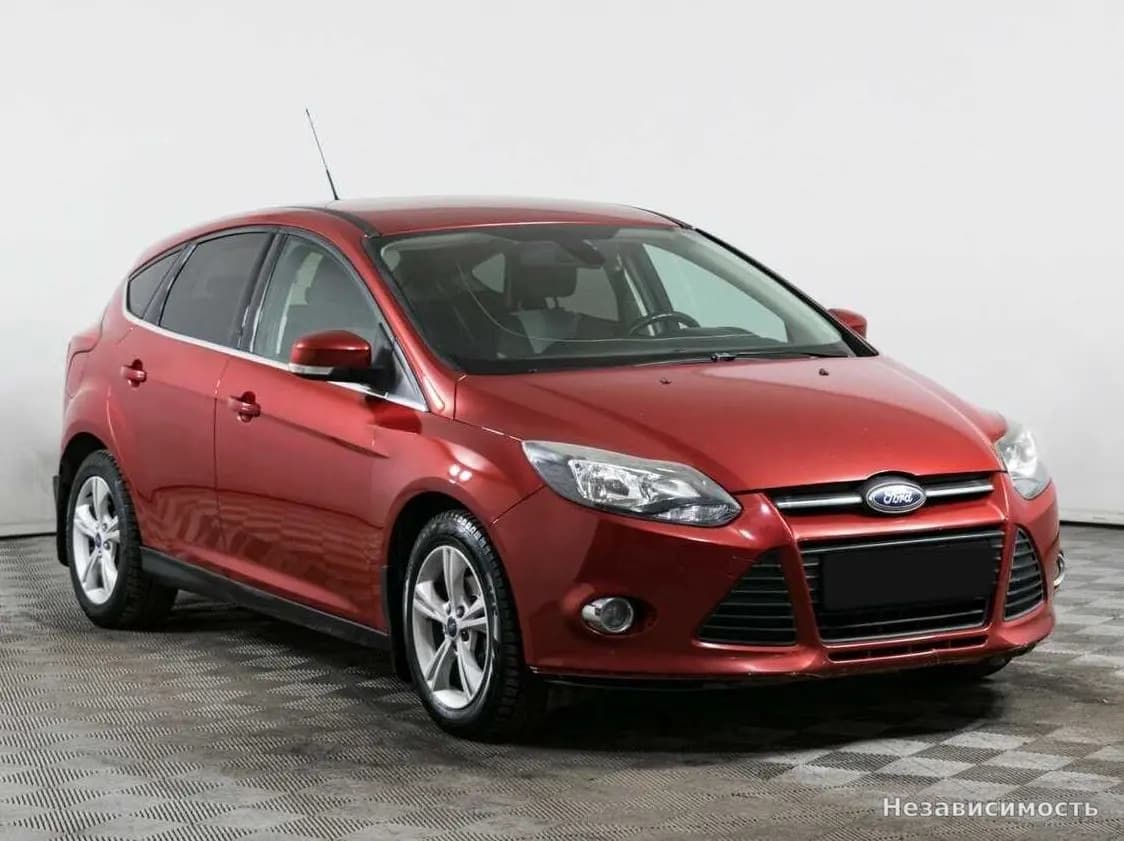 Ford Focus 2012 с пробегом — фото 3
