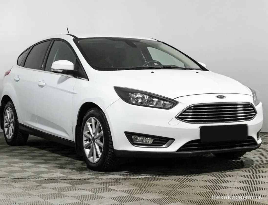 Ford Focus 2018 с пробегом — фото 3