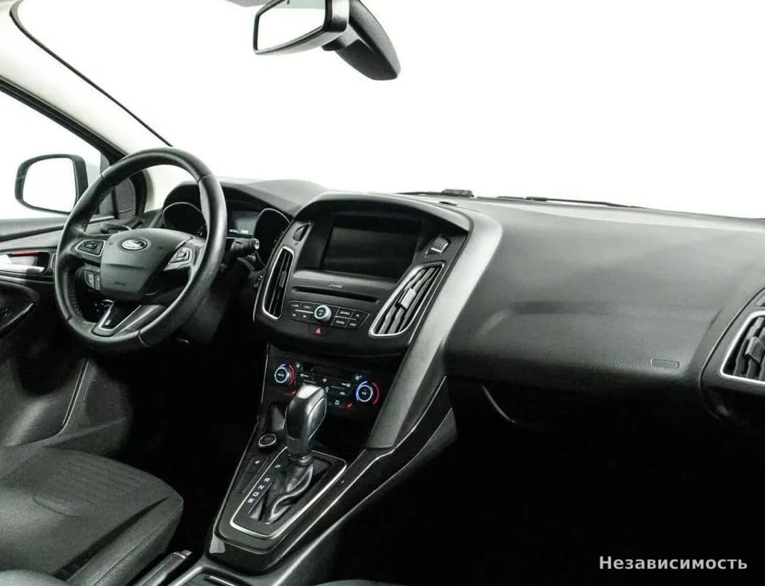 Ford Focus 2018 с пробегом — фото 9