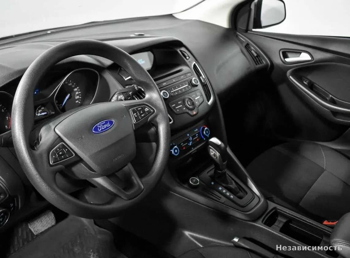 Ford Focus 2016 с пробегом — фото 9