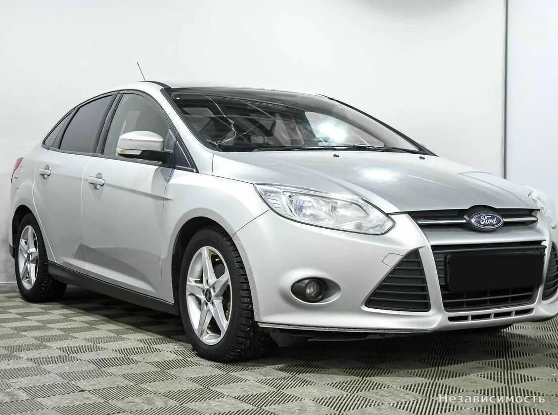 Ford Focus 2012 с пробегом — фото 3