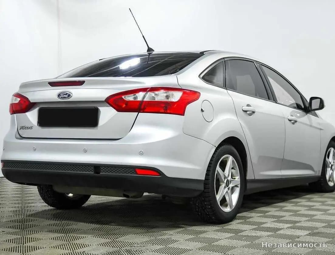 Ford Focus 2012 с пробегом — фото 4