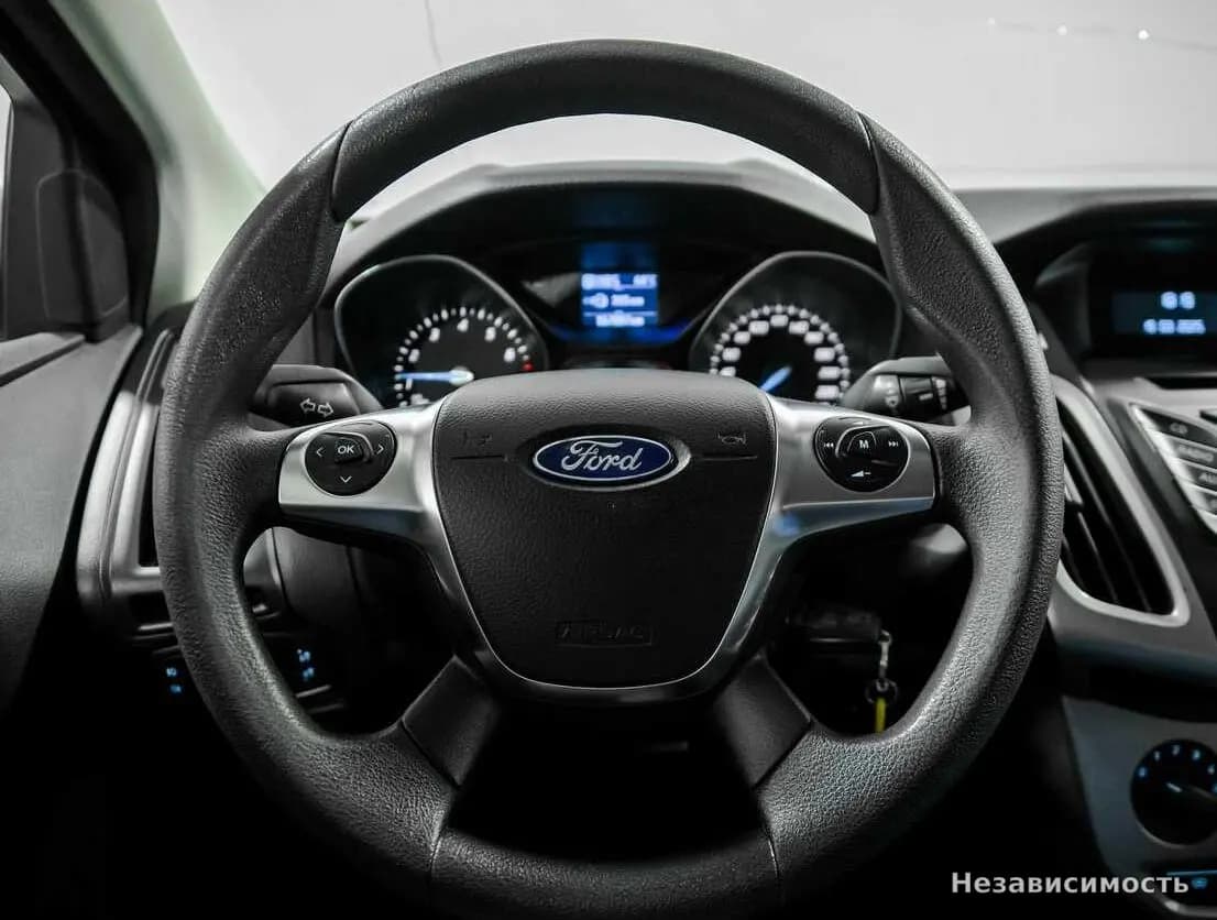 Ford Focus 2012 с пробегом — фото 8