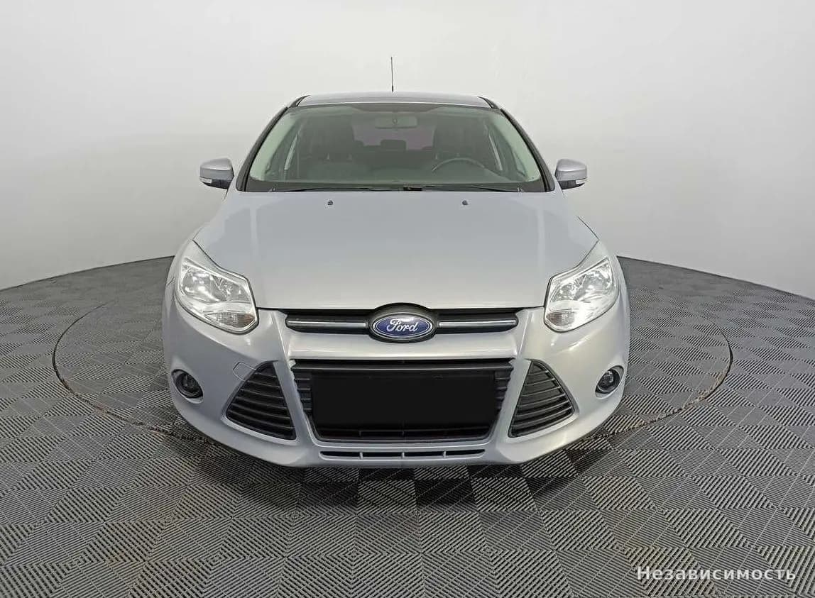 Ford Focus 2013 с пробегом — фото 2