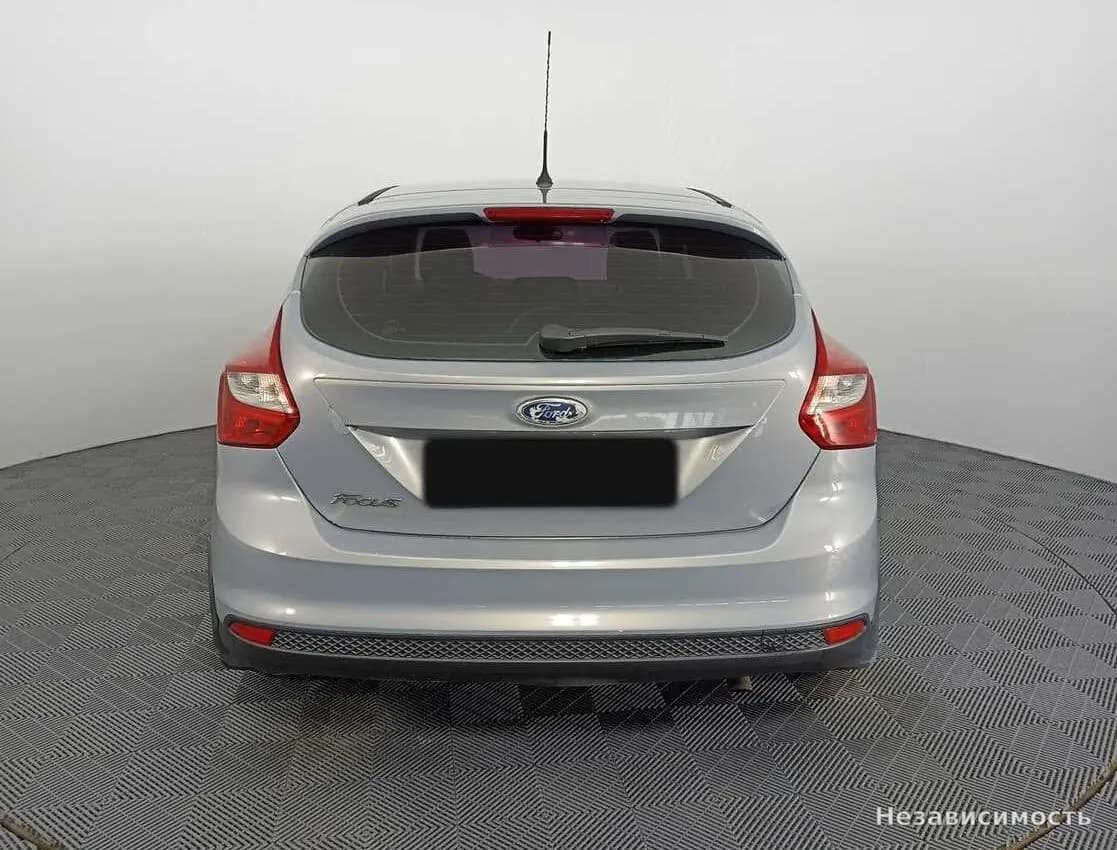 Ford Focus 2013 с пробегом — фото 6