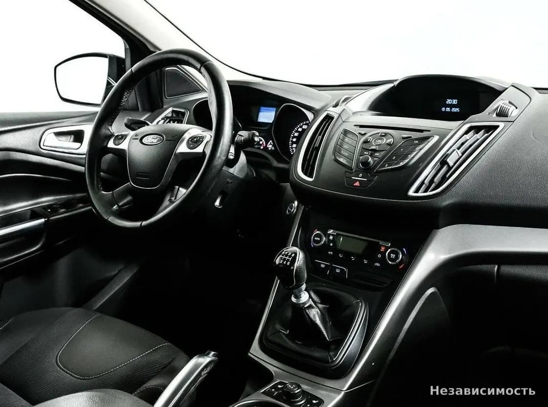 Ford Kuga 2013 с пробегом — фото 9