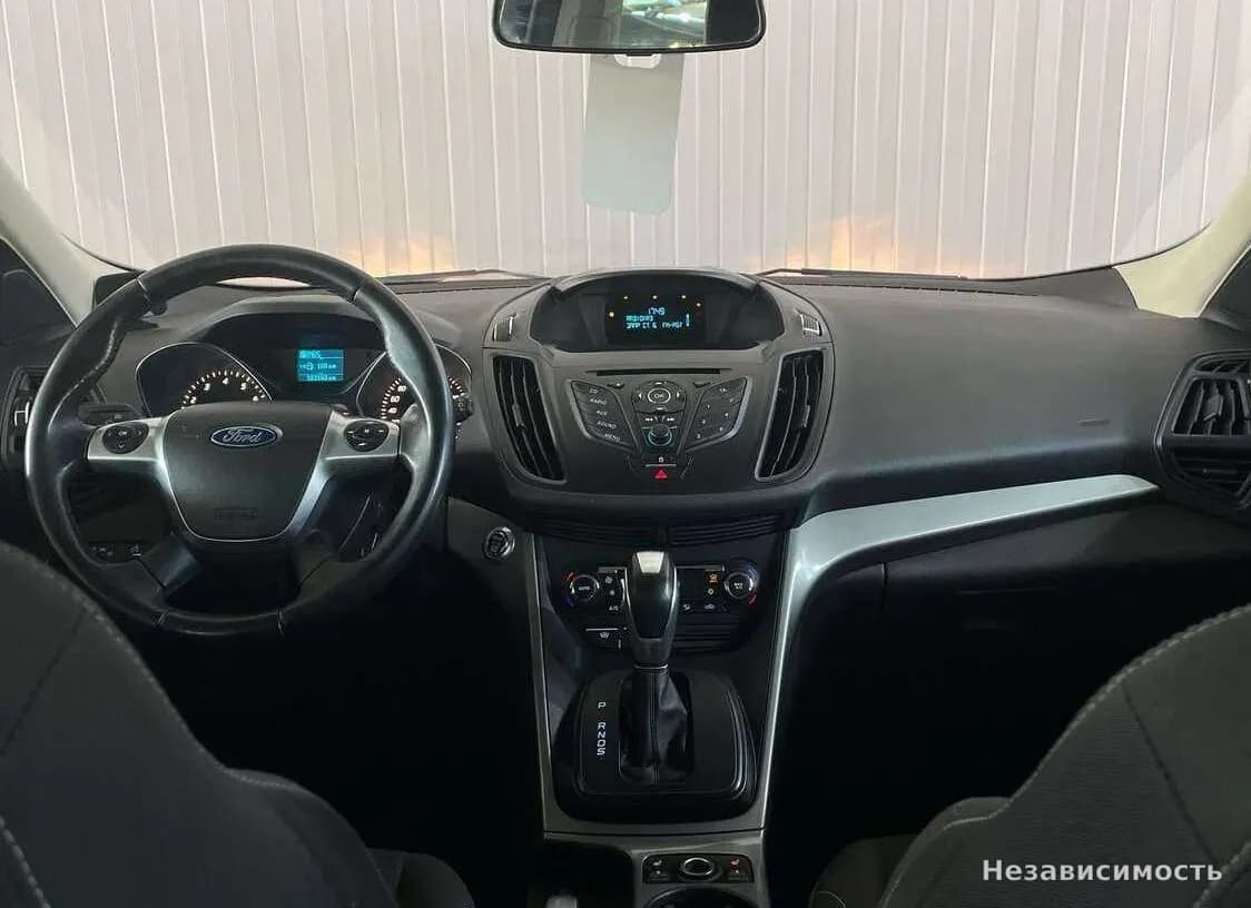 Ford Kuga 2015 с пробегом — фото 9