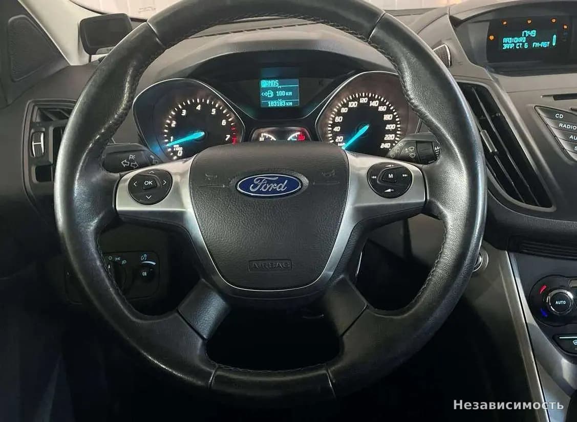 Ford Kuga 2015 с пробегом — фото 10
