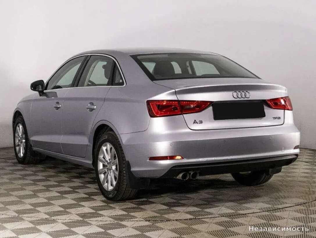 Audi A3 2015 с пробегом — фото 7