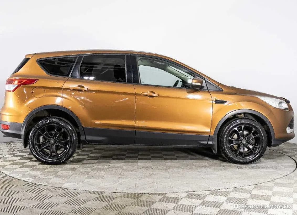 Ford Kuga 2013 с пробегом — фото 4