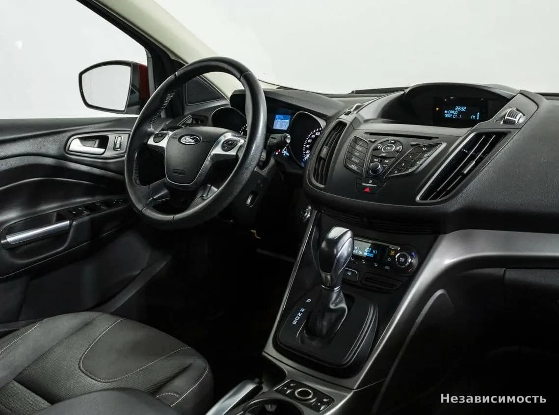 Ford Kuga 2015 с пробегом — фото 8