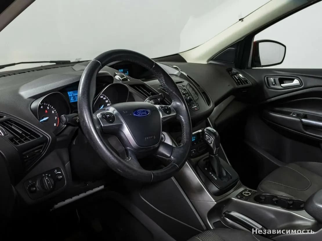 Ford Kuga 2015 с пробегом — фото 9