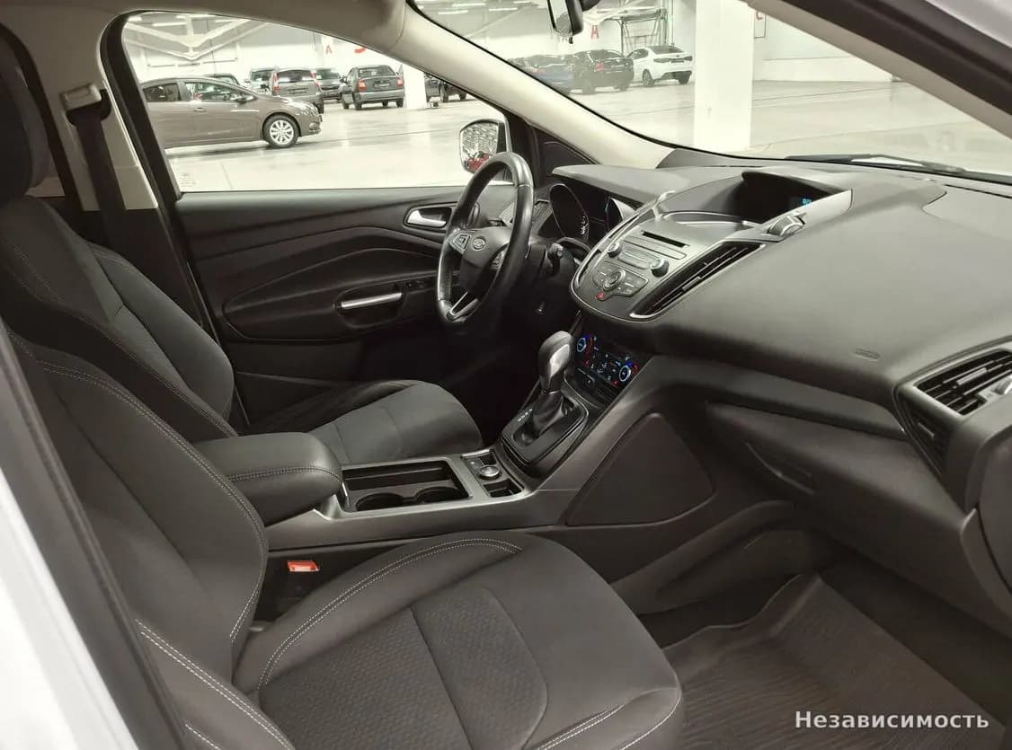 Ford Kuga 2018 с пробегом — фото 10