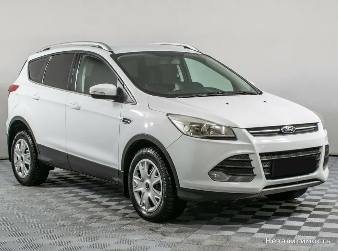 Ford Kuga 2014 с пробегом — фото 3
