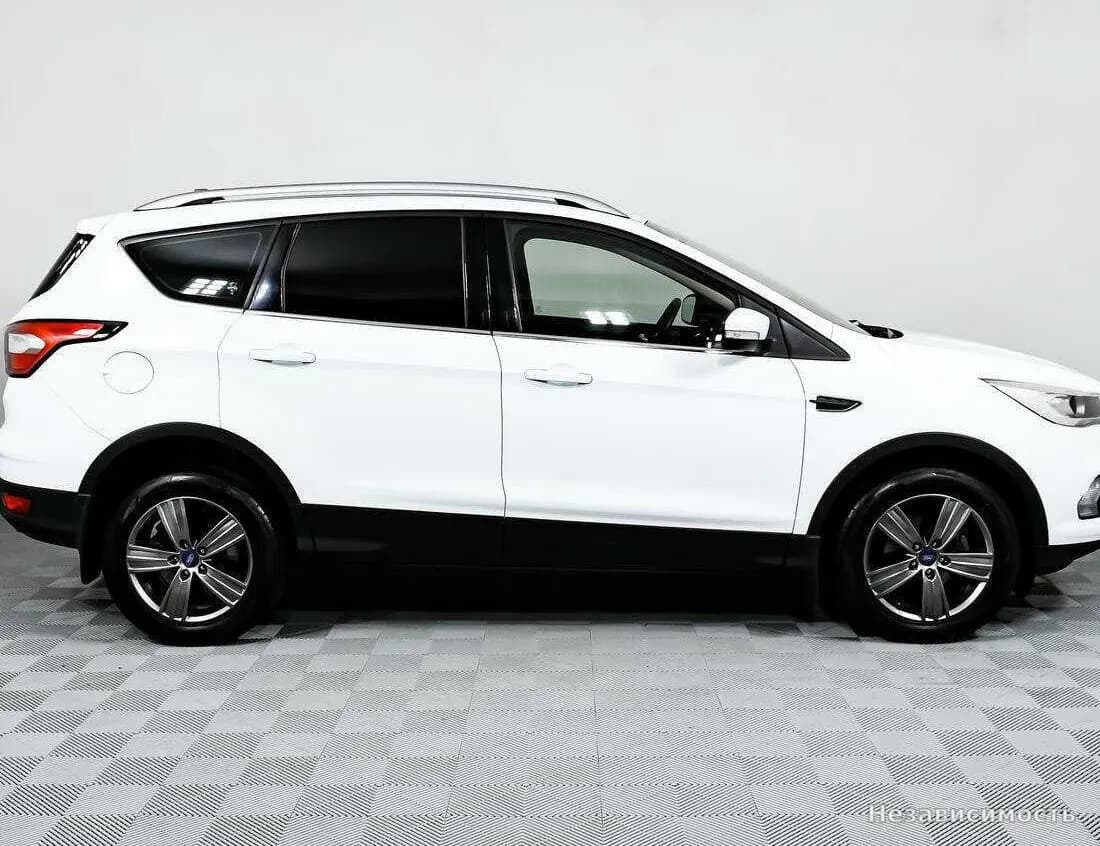 Ford Kuga 2019 с пробегом — фото 4