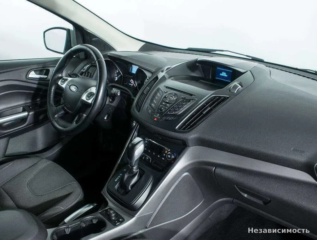 Ford Kuga 2016 с пробегом — фото 9
