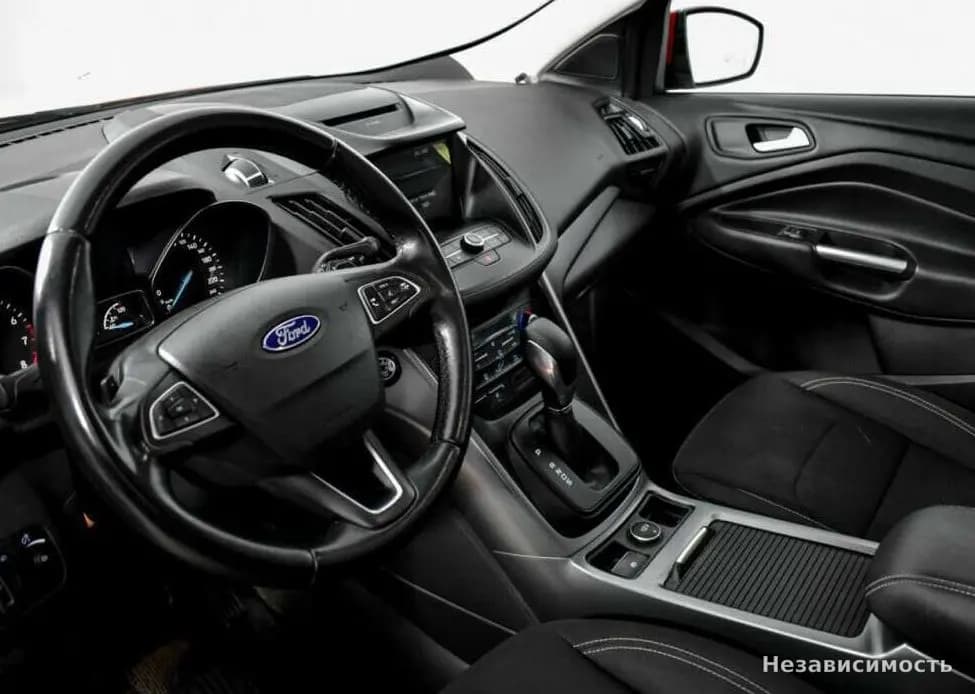 Ford Kuga 2017 с пробегом — фото 7