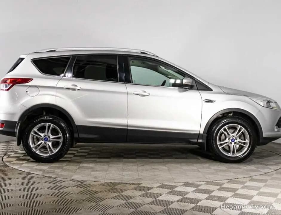 Ford Kuga 2014 с пробегом — фото 4