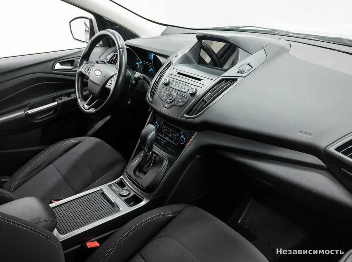 Ford Kuga 2019 с пробегом — фото 7