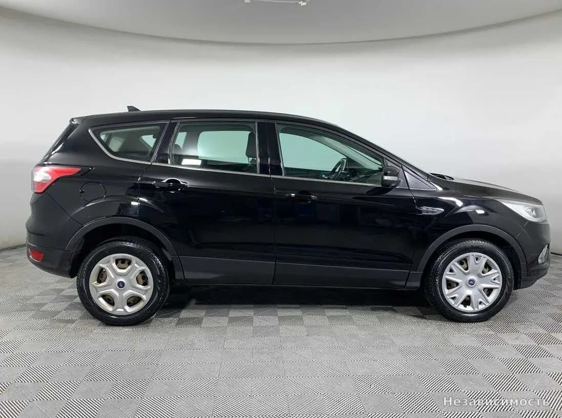 Ford Kuga 2019 с пробегом — фото 4