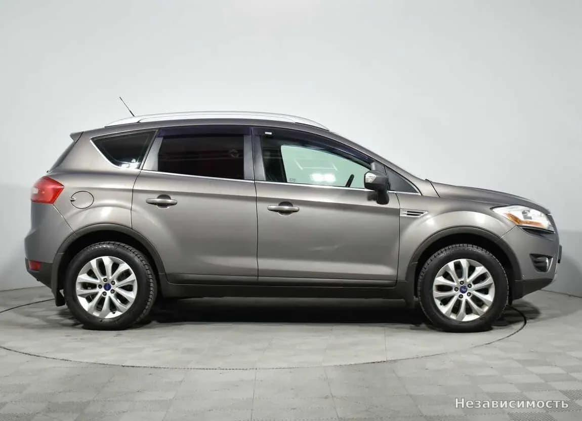 Ford Kuga 2012 с пробегом — фото 4
