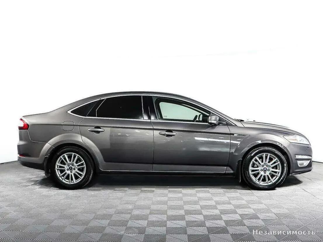 Ford Mondeo 2013 с пробегом — фото 4