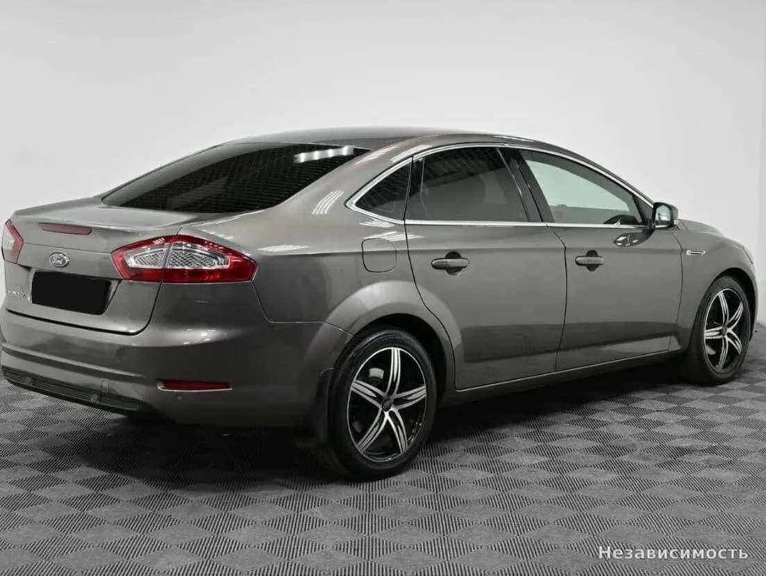 Ford Mondeo 2012 с пробегом — фото 2
